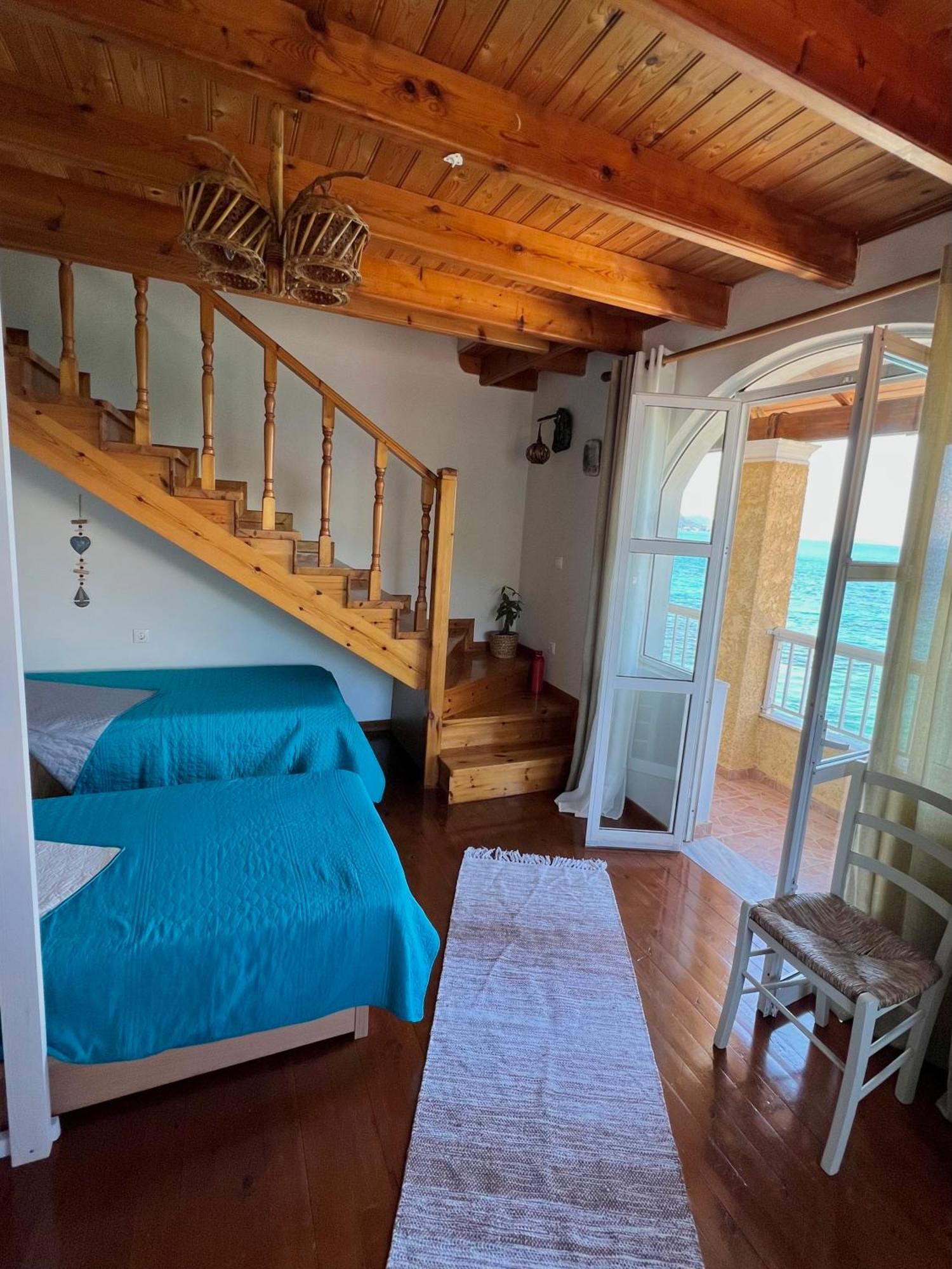 Kohyli Beachfront House Agia Pelagia Chlomou Zewnętrze zdjęcie